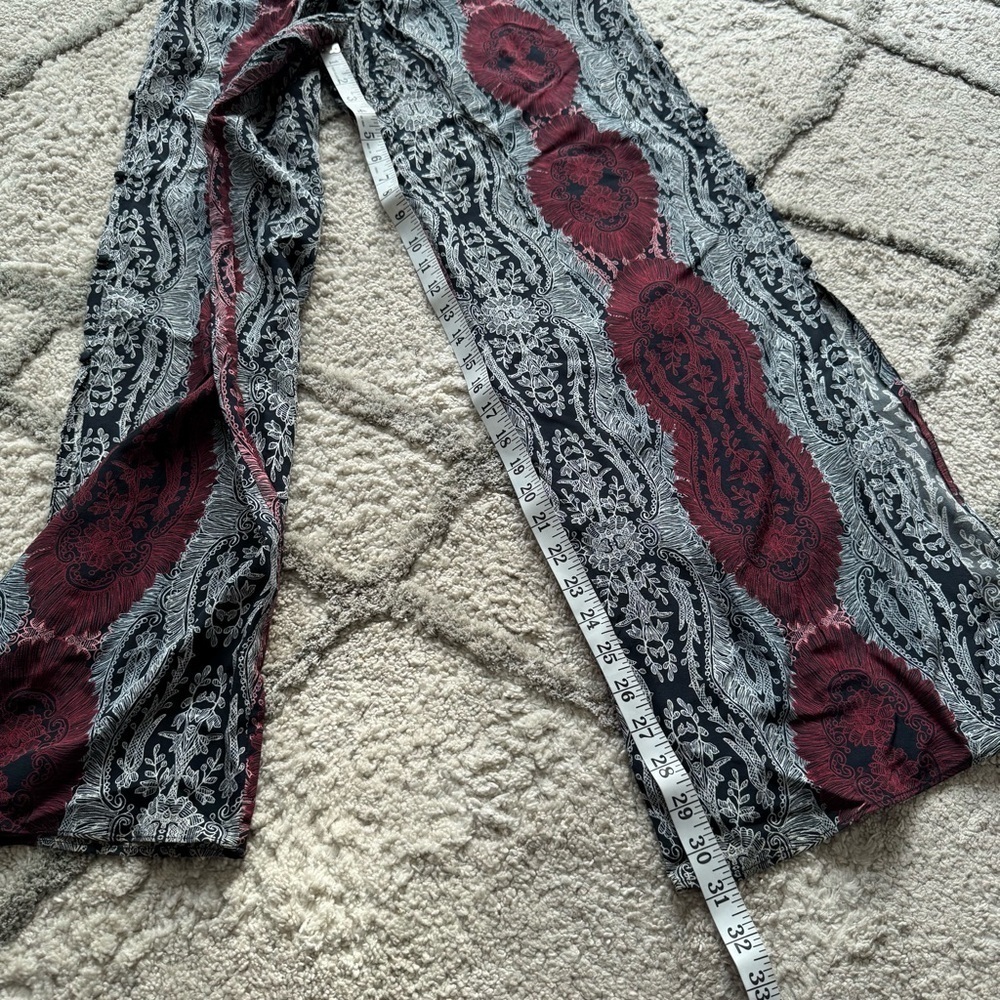 Intermix pull on wide leg Pants 100% Silk Black White Red Cut Out Sides small - Picture 6 of 10